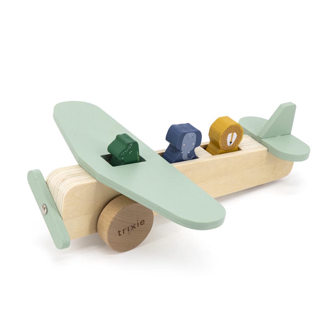 Holzflugzeug mit Tieren